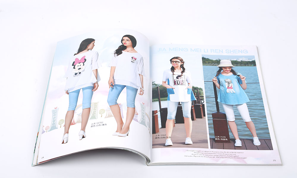 現(xiàn)在做畫冊設計效果圖